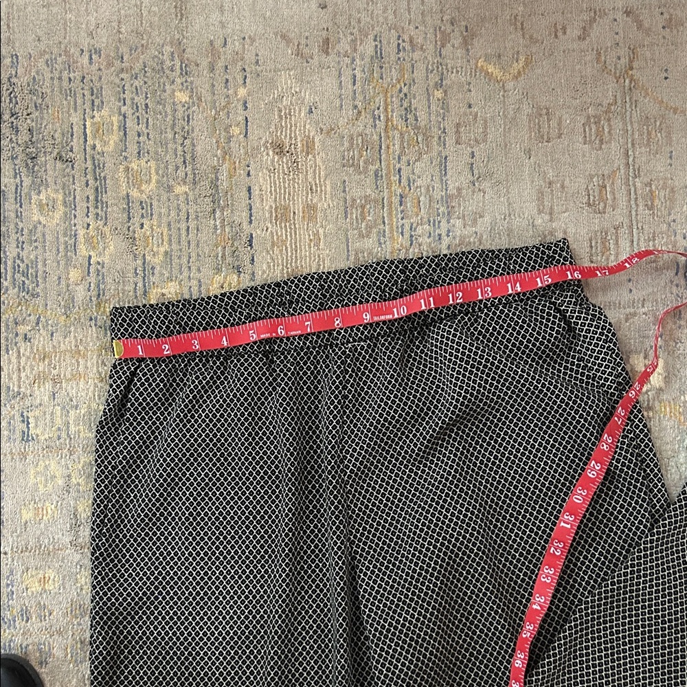 Women’s Geometric Pattern Loose Pull On Pants - image 4